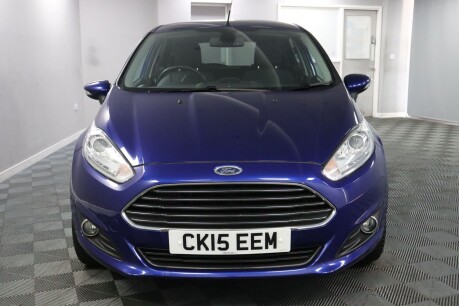 Ford Fiesta TITANIUM 2