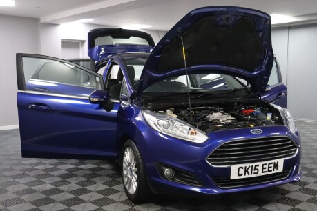 Ford Fiesta TITANIUM 15