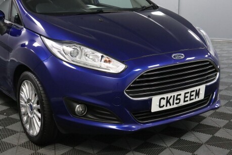 Ford Fiesta TITANIUM 26