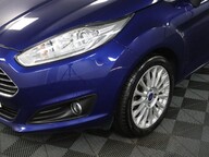 Ford Fiesta TITANIUM 31