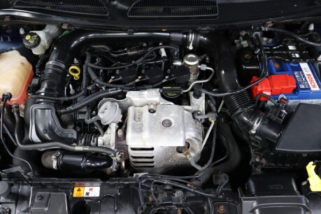 Ford Fiesta TITANIUM 42