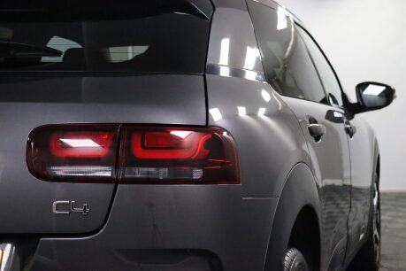 Citroen C4 Cactus PURETECH FLAIR S/S EAT6 23