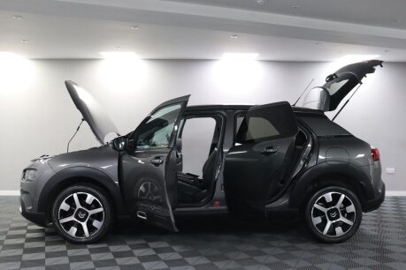 Citroen C4 Cactus PURETECH FLAIR S/S EAT6 4