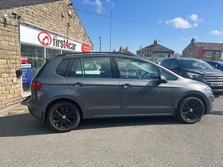 Volkswagen Golf SV SE TDI DSG 7