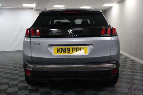Peugeot 3008 PURETECH S/S ALLURE 8