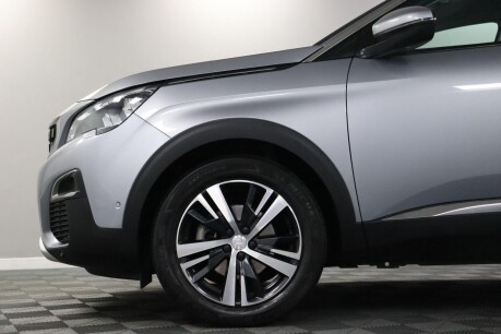 Peugeot 3008 PURETECH S/S ALLURE 27
