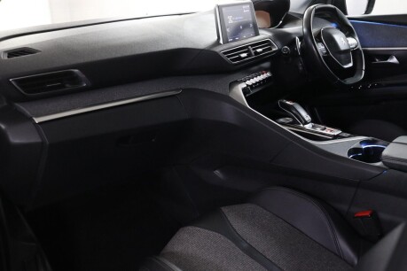 Peugeot 3008 PURETECH S/S ALLURE 34