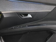 Peugeot 3008 PURETECH S/S ALLURE 36
