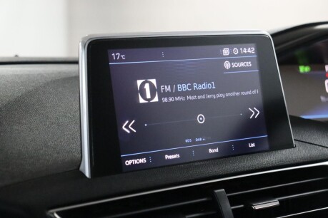 Peugeot 3008 PURETECH S/S ALLURE 40