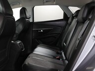 Peugeot 3008 PURETECH S/S ALLURE 42