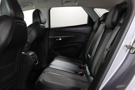 Peugeot 3008 PURETECH S/S ALLURE 42