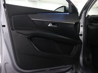 Peugeot 3008 PURETECH S/S ALLURE 44