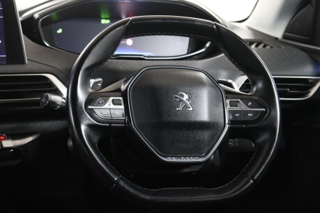 Peugeot 3008 PURETECH S/S ALLURE 46