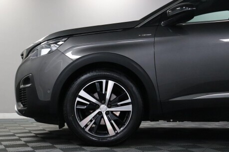 Peugeot 3008 BLUEHDI S/S GT LINE 26
