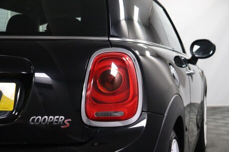 Mini Hatch COOPER S 22