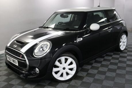 Mini Hatch COOPER S 19