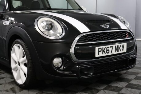 Mini Hatch COOPER S 23
