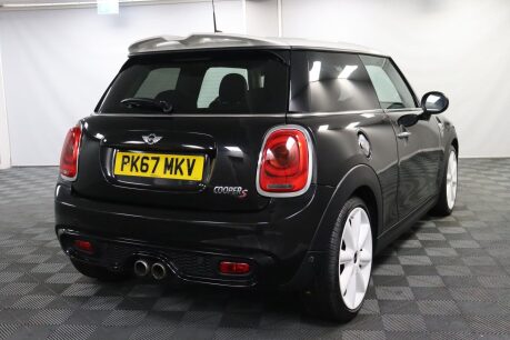 Mini Hatch COOPER S 11