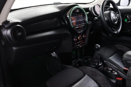 Mini Hatch COOPER S 33