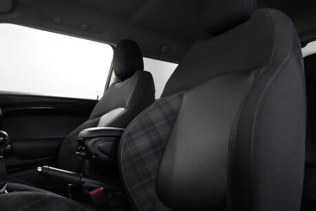 Mini Hatch COOPER S 34