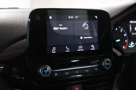 Ford Fiesta ZETEC 38