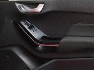 Ford Fiesta ZETEC 42