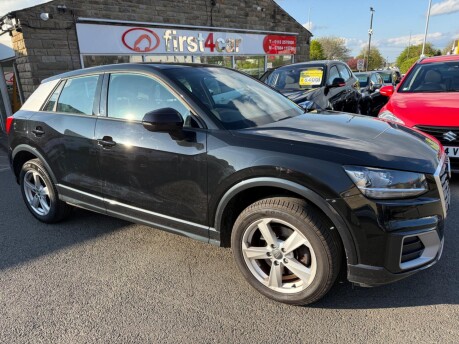 Audi Q2 TFSI SPORT 6