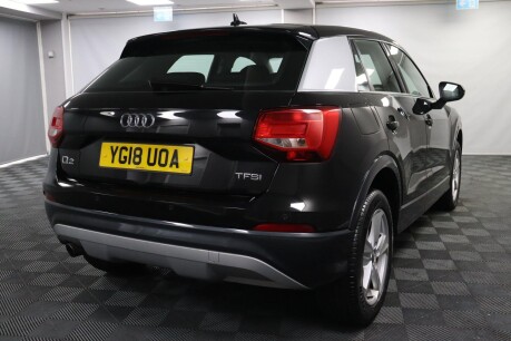 Audi Q2 TFSI SPORT 11