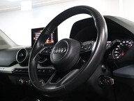 Audi Q2 TFSI SPORT 12