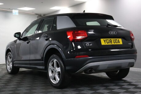 Audi Q2 TFSI SPORT 22