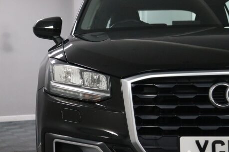 Audi Q2 TFSI SPORT 25