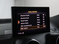 Audi Q2 TFSI SPORT 38