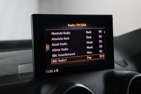 Audi Q2 TFSI SPORT 38