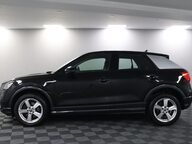 Audi Q2 TFSI SPORT 21