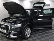 Audi Q2 TFSI SPORT 14