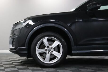 Audi Q2 TFSI SPORT 32