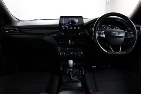 Ford Focus ST-LINE 41