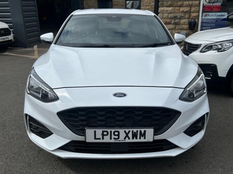 Ford Focus ST-LINE 3