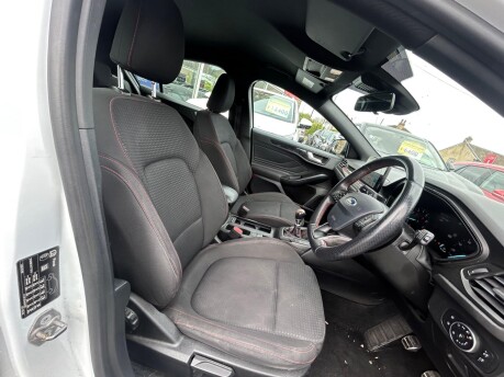 Ford Focus ST-LINE 9