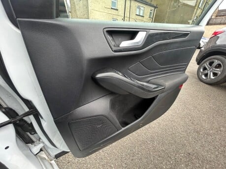 Ford Focus ST-LINE 14