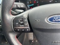 Ford Focus ST-LINE 12