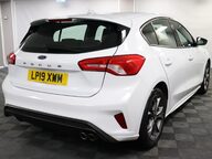 Ford Focus ST-LINE 11