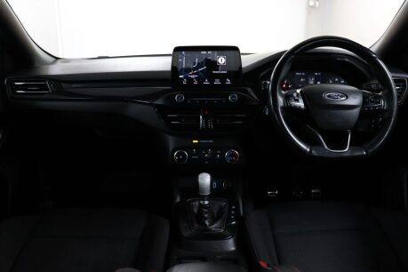 Ford Focus ST-LINE 40