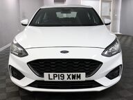 Ford Focus ST-LINE 2