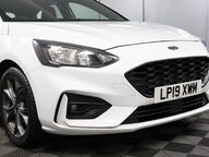 Ford Focus ST-LINE 24
