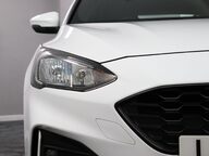 Ford Focus ST-LINE 25