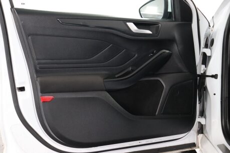 Ford Focus ST-LINE 43
