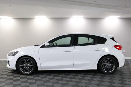 Ford Focus ST-LINE 19