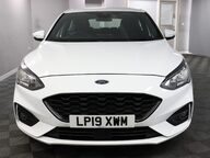 Ford Focus ST-LINE 2