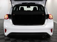 Ford Focus ST-LINE 15